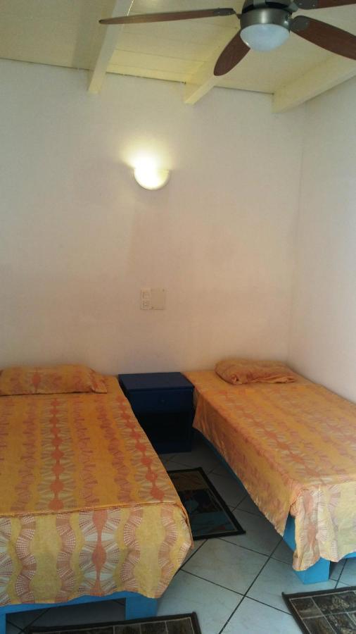 Hostels Holiday Cape Verde Santa Maria Bagian luar foto